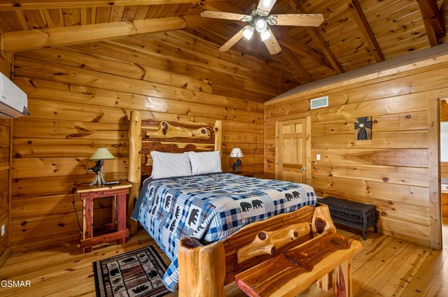 2613 Willow Heights Way, Sevierville, TN 37876