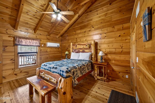 2613 Willow Heights Way, Sevierville, TN 37876