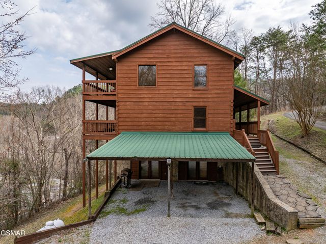 2613 Willow Heights Way, Sevierville, TN 37876