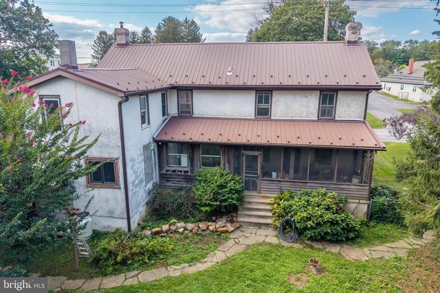 1011 STATE RD, Lincoln University, PA 19352