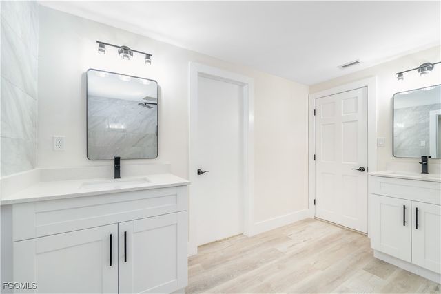 14513 Riverside DR, Fort Myers, FL 33905