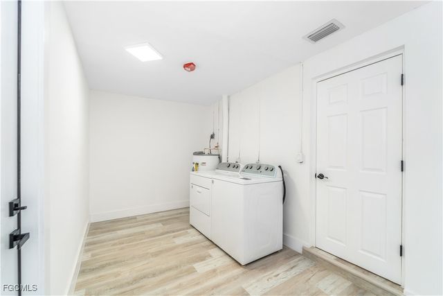 14513 Riverside DR, Fort Myers, FL 33905