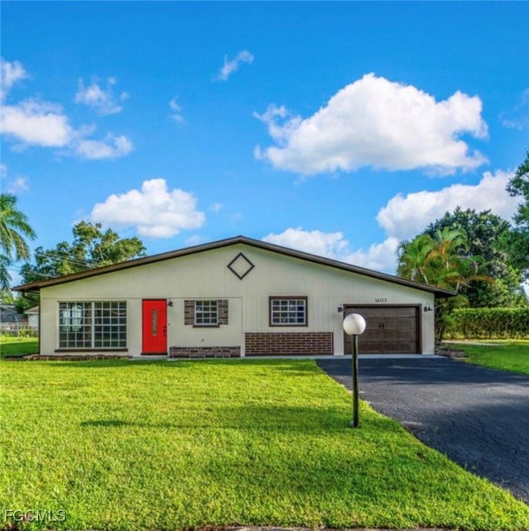 14513 Riverside DR, Fort Myers, FL 33905