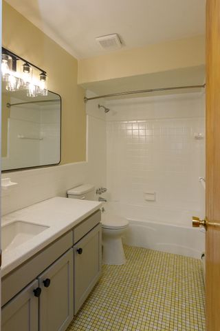 532 Bemidji Court Lower, Ann Arbor, MI 48103