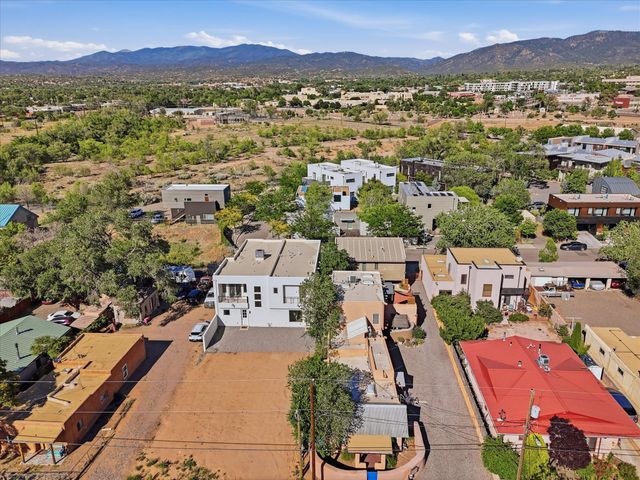 813 Baca Street, Santa Fe, NM 87505