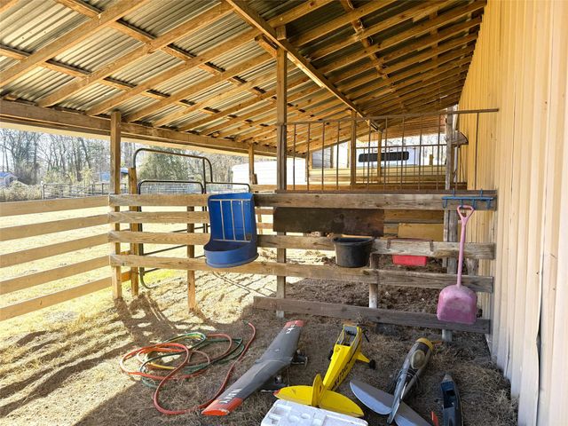 473 County Road Se 3370, Winnsboro, TX 75494