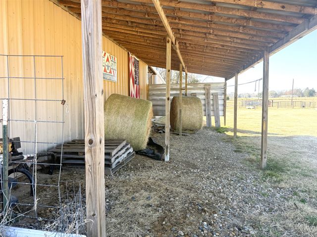 473 County Road Se 3370, Winnsboro, TX 75494