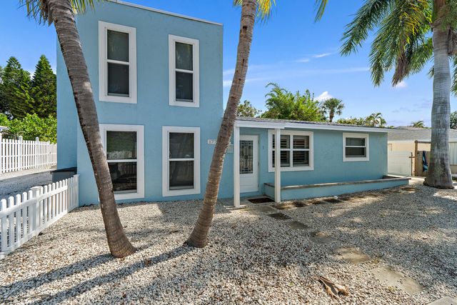 1779 Len Drive 1, North Palm Beach, FL 33408