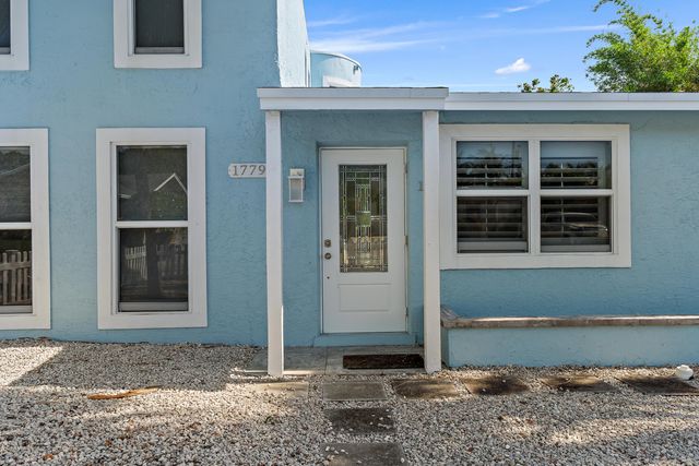 1779 Len Drive 1, North Palm Beach, FL 33408