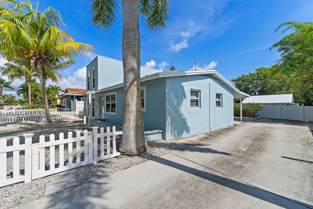 1779 Len Drive 1, North Palm Beach, FL 33408