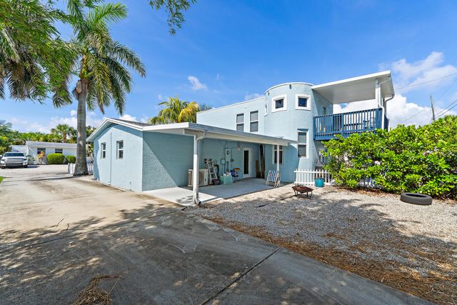 1779 Len Drive 1, North Palm Beach, FL 33408