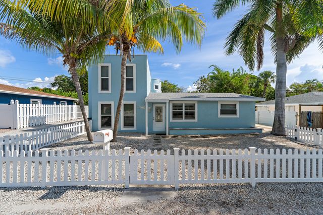 1779 Len Drive 1, North Palm Beach, FL 33408