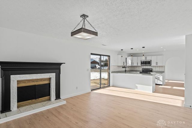 6620 Deer Bluff Drive, Dayton, OH 45424