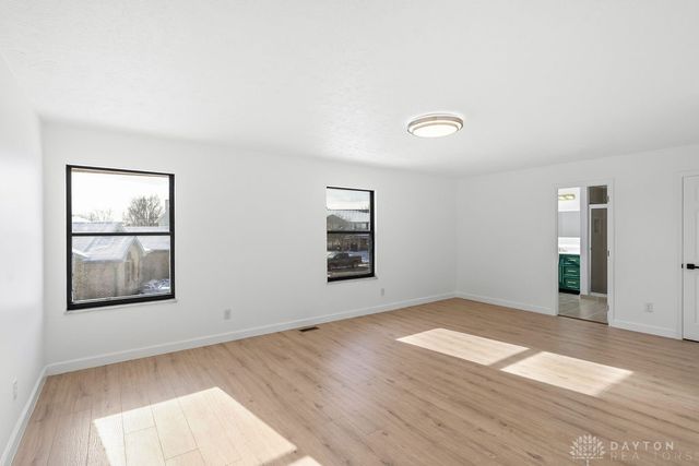 6620 Deer Bluff Drive, Dayton, OH 45424