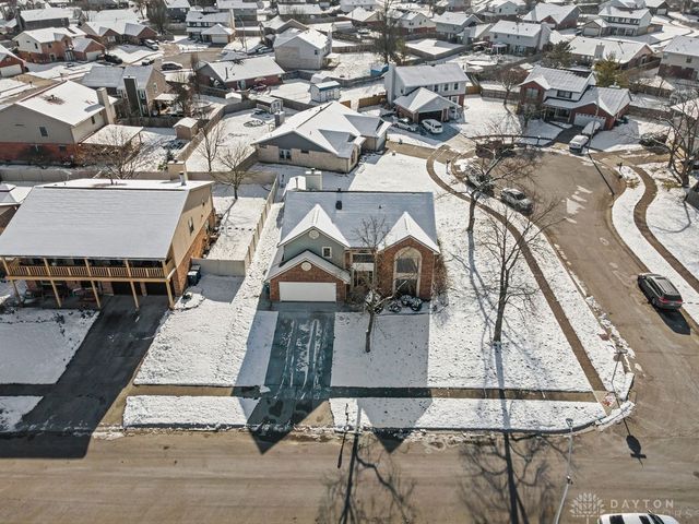 6620 Deer Bluff Drive, Dayton, OH 45424