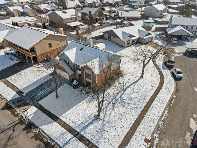 6620 Deer Bluff Drive, Dayton, OH 45424