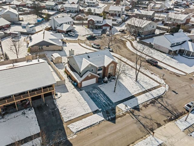 6620 Deer Bluff Drive, Dayton, OH 45424