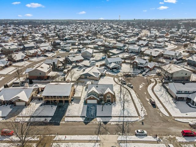 6620 Deer Bluff Drive, Dayton, OH 45424