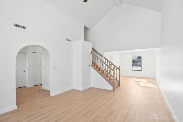 6620 Deer Bluff Drive, Dayton, OH 45424