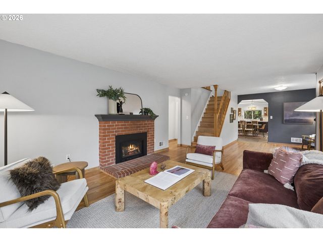 2853 Ne 77TH Pl, Portland, OR 97213