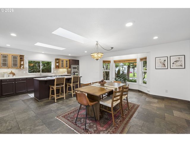 2853 Ne 77TH Pl, Portland, OR 97213