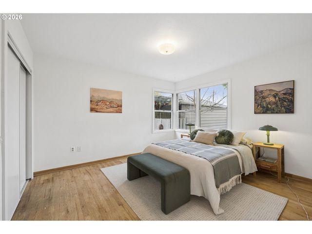 2853 Ne 77TH Pl, Portland, OR 97213