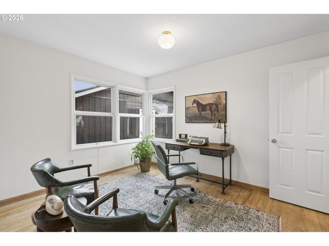 2853 Ne 77TH Pl, Portland, OR 97213