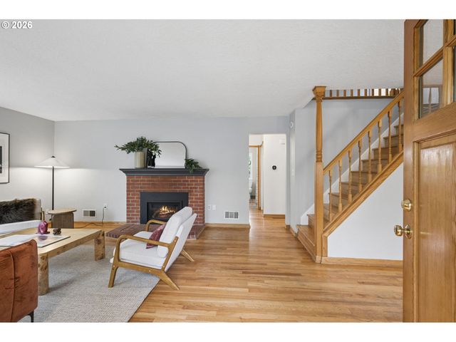 2853 Ne 77TH Pl, Portland, OR 97213