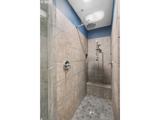 2853 Ne 77TH Pl, Portland, OR 97213