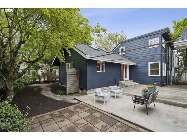 2853 Ne 77TH Pl, Portland, OR 97213