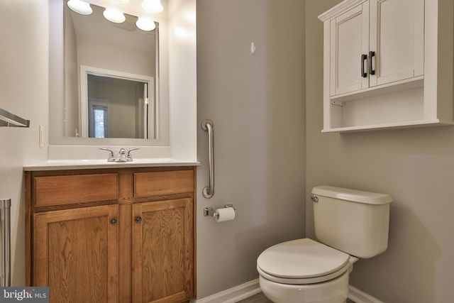 1572 UPSTREAM FARM RD, Easton, PA 18040