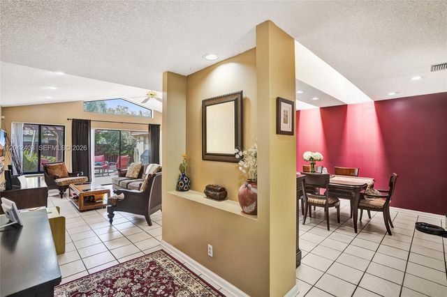 9355 NW 18th Place, Plantation, FL 33322