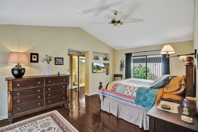 9355 NW 18th Place, Plantation, FL 33322
