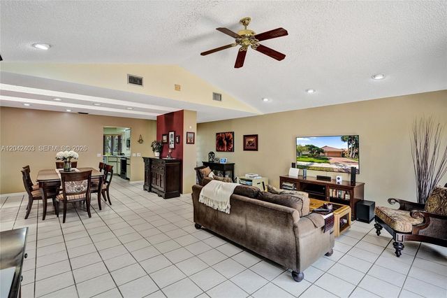 9355 NW 18th Place, Plantation, FL 33322