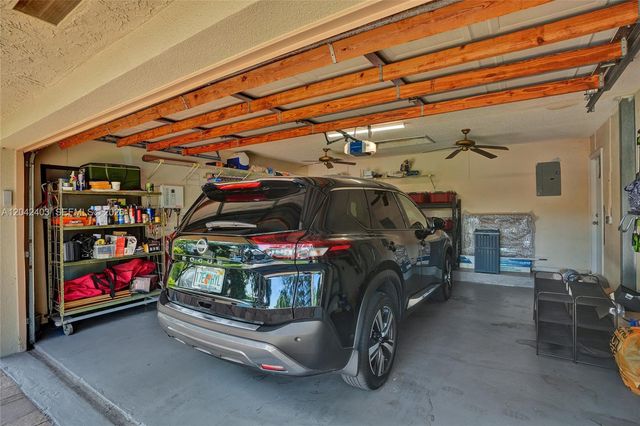 9355 NW 18th Place, Plantation, FL 33322