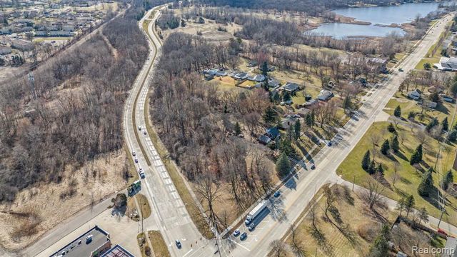 405 W Walton Boulevard, Pontiac, MI 48340