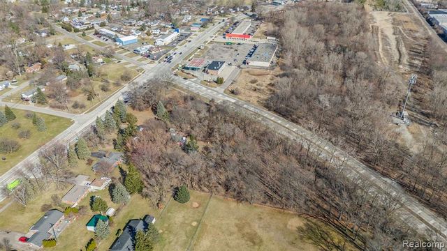 405 W Walton Boulevard, Pontiac, MI 48340