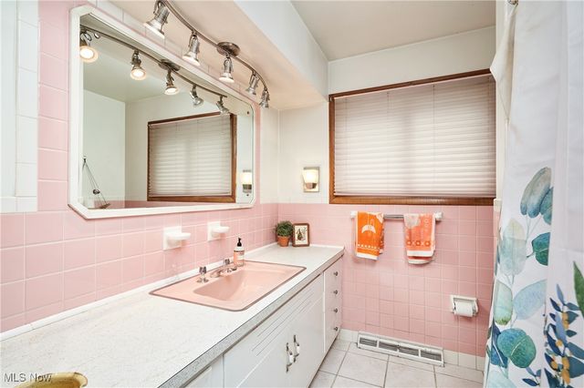 5552 Briarcliff Drive, Garfield Heights, OH 44125