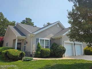 157 E Sandpiper Road, Barnegat, NJ 08005