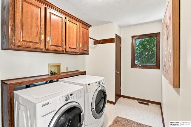 13979 Ames Avenue, Omaha, NE 68164