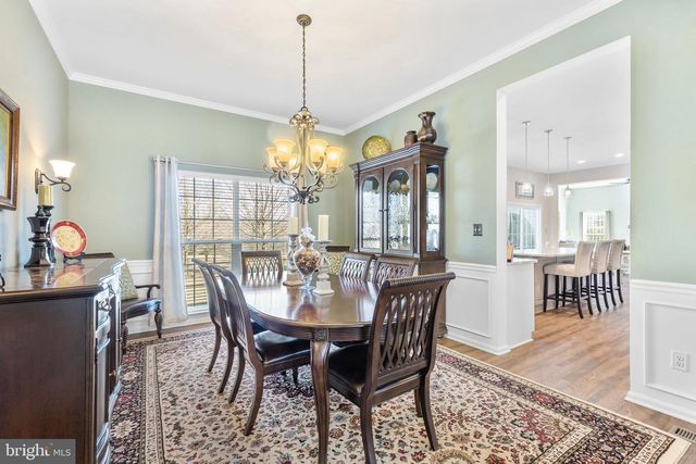 212 EAGLE GLEN DR, Coatesville, PA 19320