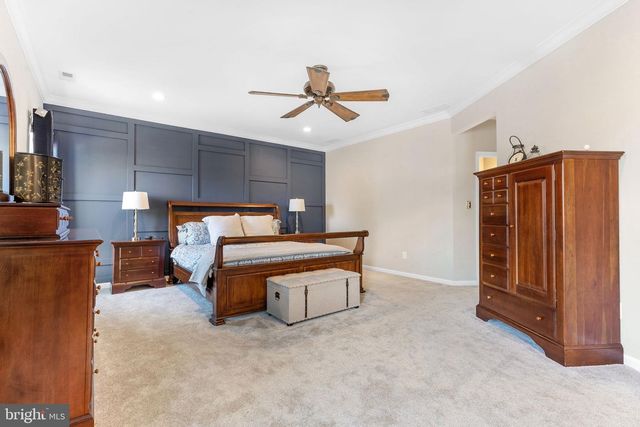 212 EAGLE GLEN DR, Coatesville, PA 19320