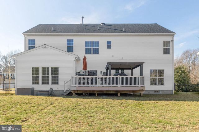 212 EAGLE GLEN DR, Coatesville, PA 19320