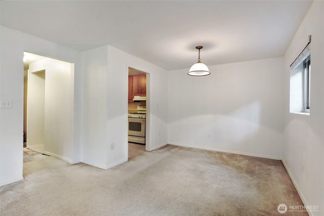 4815 S Holly Street, Seattle, WA 98118