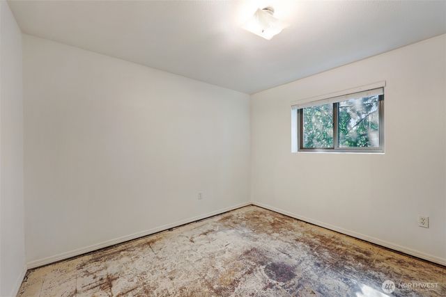 4815 S Holly Street, Seattle, WA 98118