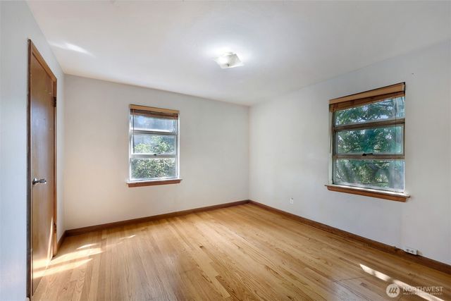 4815 S Holly Street, Seattle, WA 98118