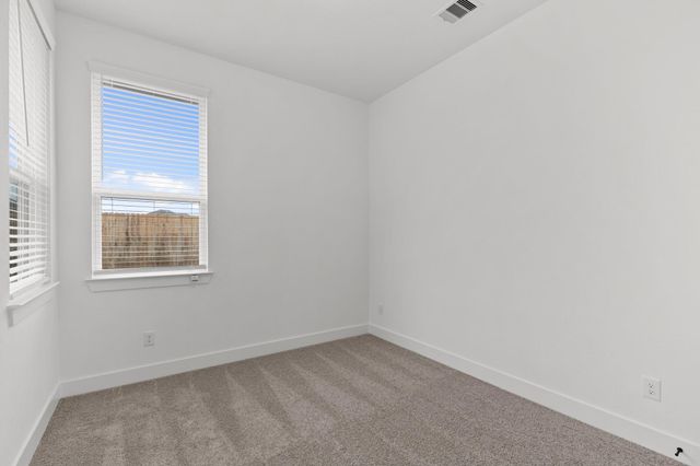 15027 Mission Avenue, Mont Belvieu, TX 77523