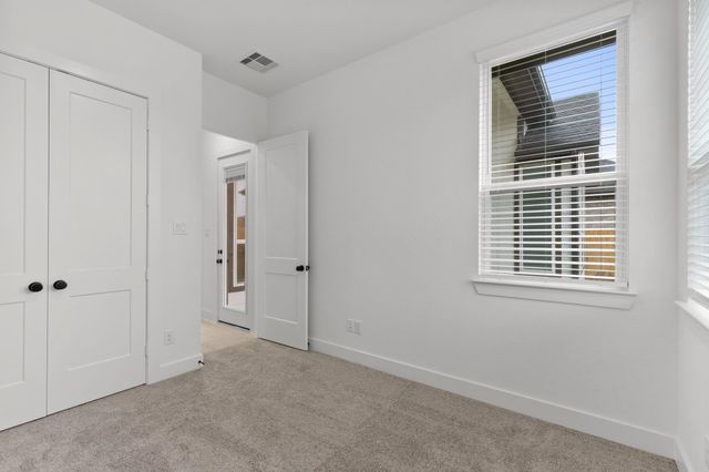 15027 Mission Avenue, Mont Belvieu, TX 77523