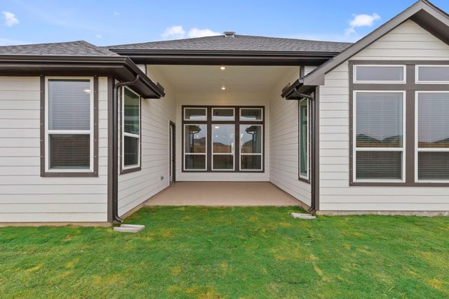 15027 Mission Avenue, Mont Belvieu, TX 77523