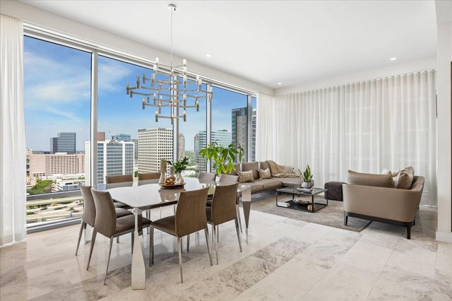 2047 Westcreek Lane 1701, Houston, TX 77027